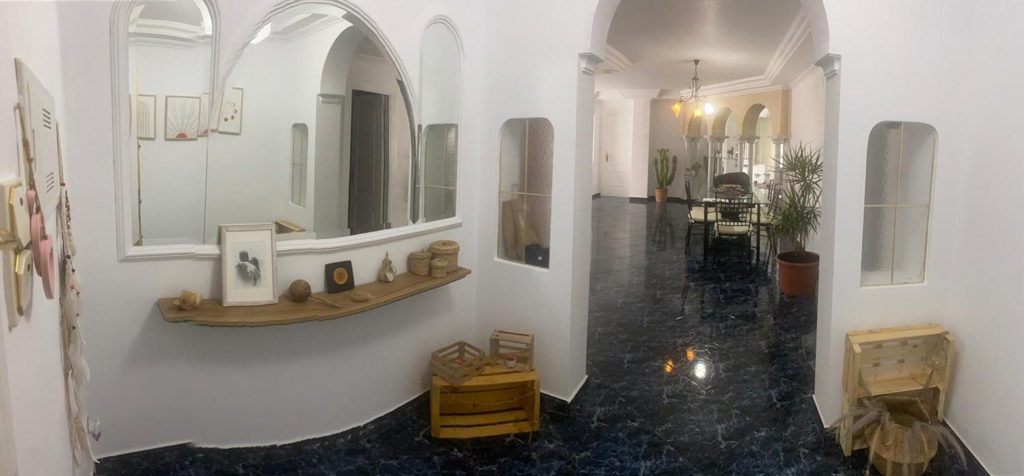 Casa Blanca *